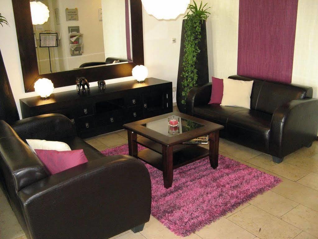 Hotel Townhouse Dahlewitz  Екстер'єр фото